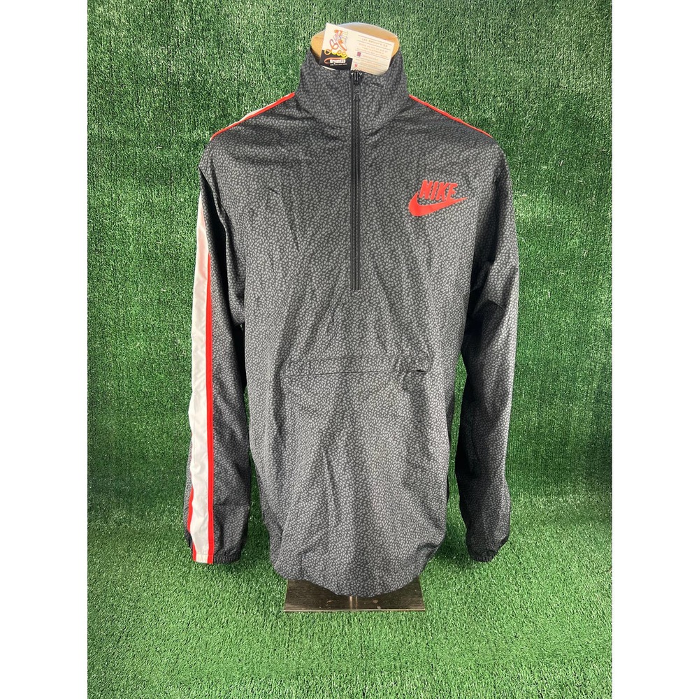 Nike windbreaker jacket size L Pre-owned